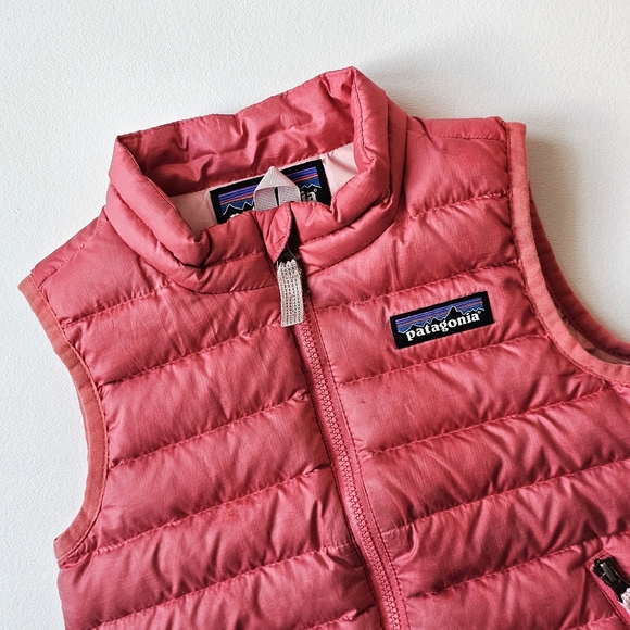 🌸 Patagonia Baby Down Sweater Vest Pink 12–18M Recycled Down Puffer - Picture 2 of 11